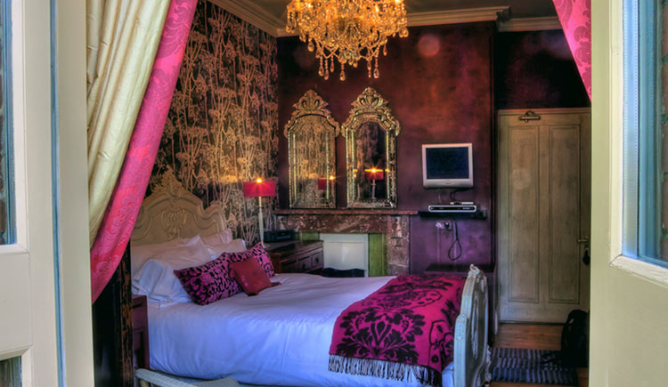 hotel-fantouche-bedroom-8